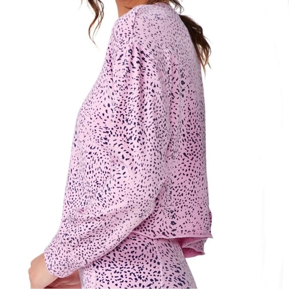 NEW MONROW PINK CHEETAH PRINT CUTOFF SWEATSHIRT - Picture 3 of 7